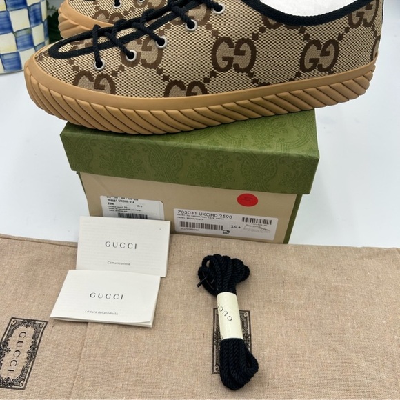 Men’s Gucci, jumbo GG low top sneaker size 10.5 made in Spain - Picture 5 of 9